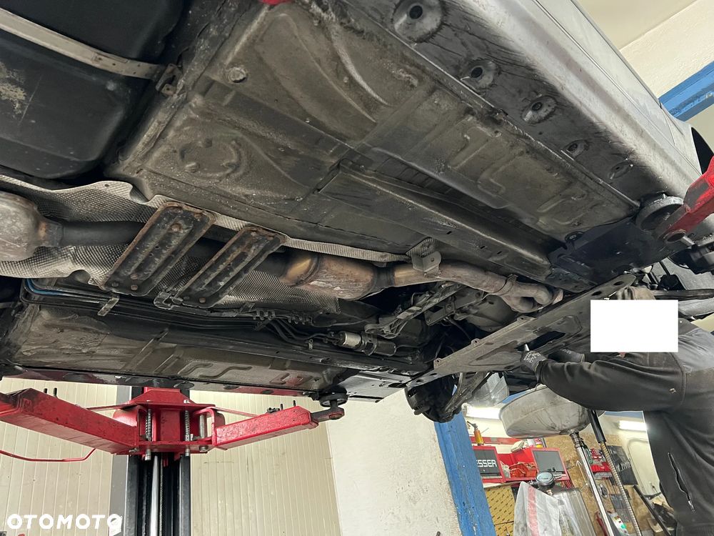 BMW Seria 3 318i - 12