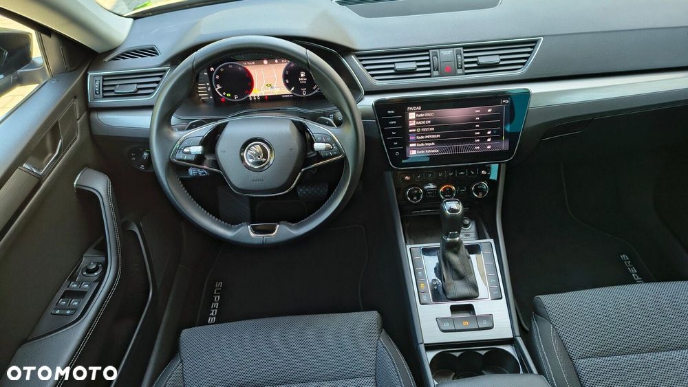 Skoda Superb 2.0 TDI SCR 4x4 Style DSG - 35