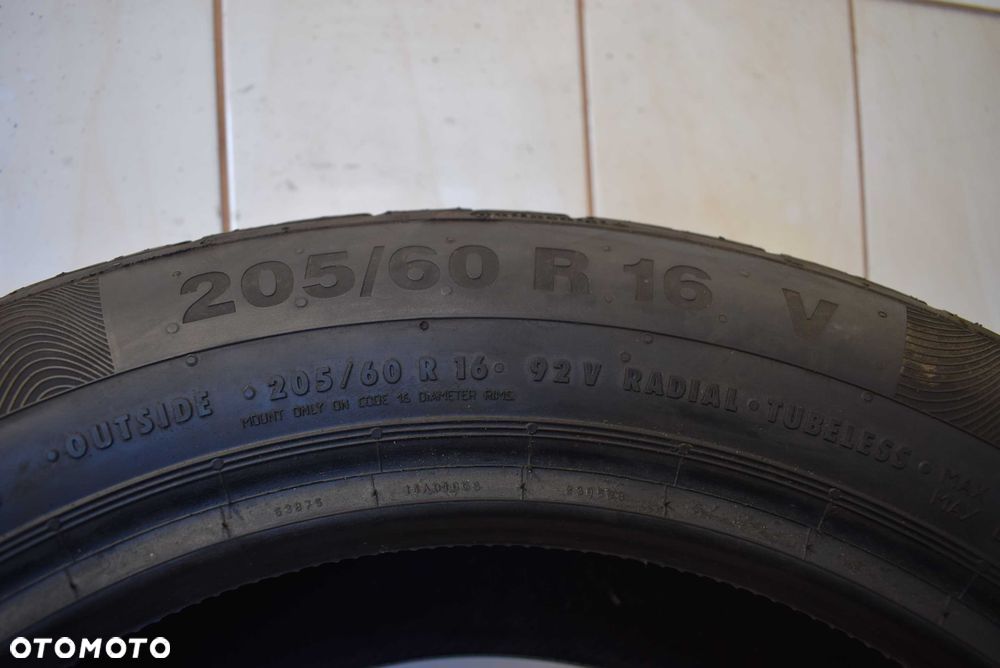 R16 205/60 Continental ContiPremiumContact 5 SSR * RSC - 5
