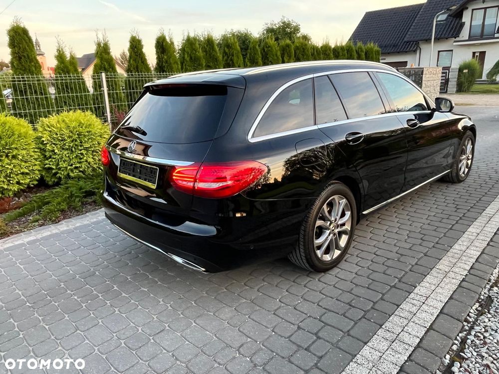 Mercedes-Benz Klasa C 200 - 6