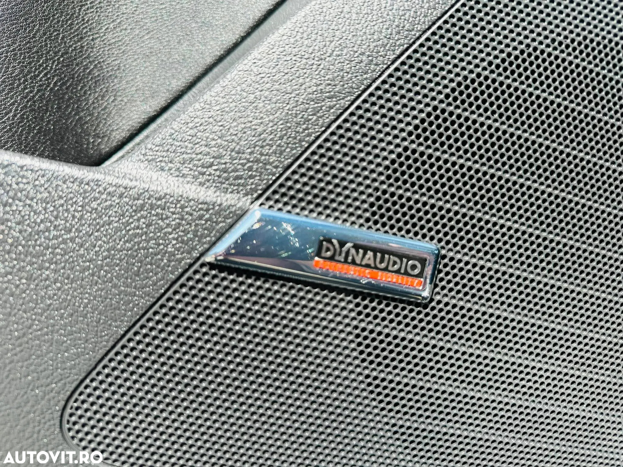 Volkswagen Tiguan - 15