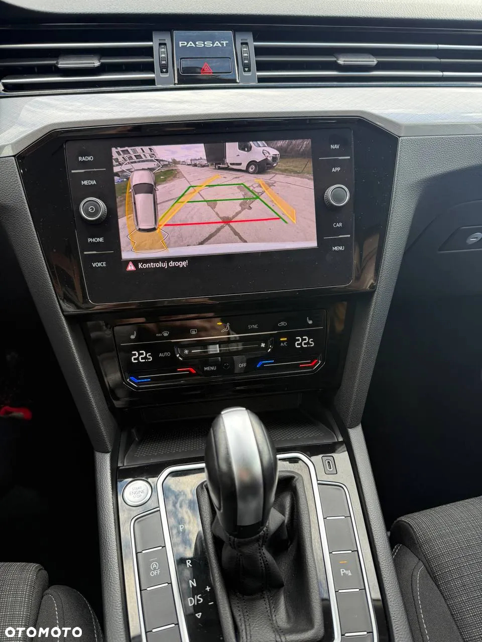 Volkswagen Passat - 14