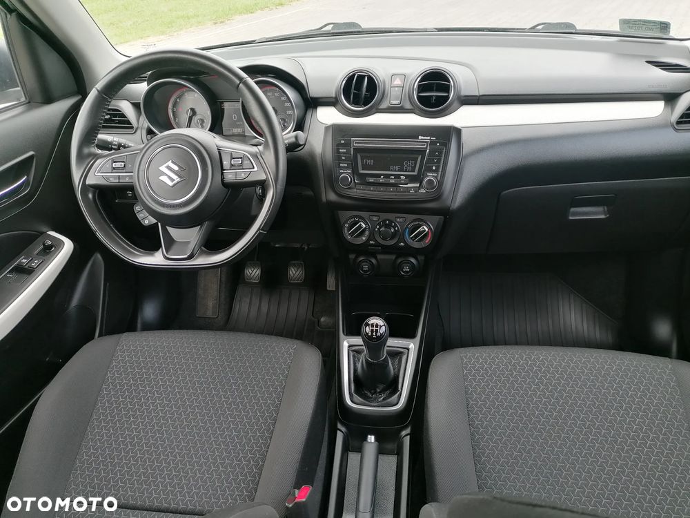 Suzuki Swift 1.2 Dualjet SHVS Premium - 19