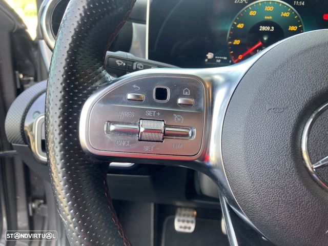 Mercedes-Benz A 180 AMG Line - 16