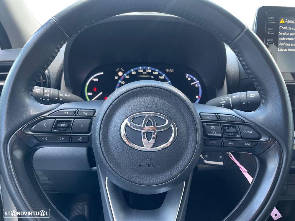 Toyota Yaris Cross 1.5 HDF Comfort Plus - 14