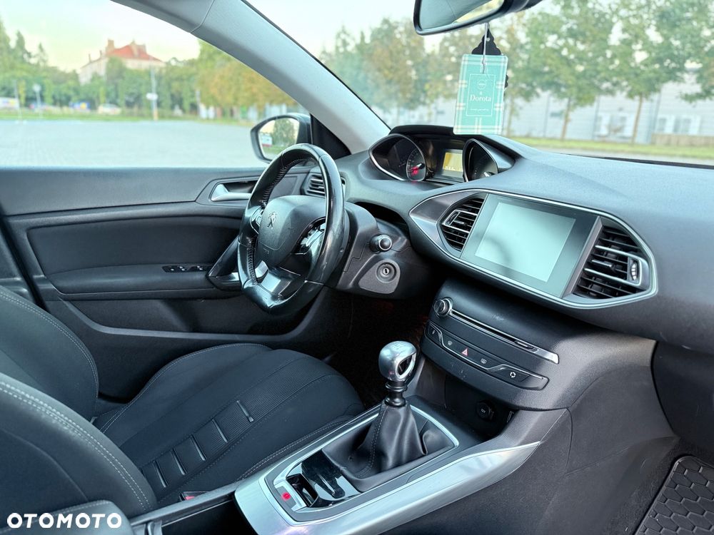 Peugeot 308 SW 2.0 Blue HDi Allure S&S - 12