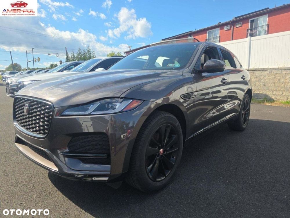 Jaguar F-Pace