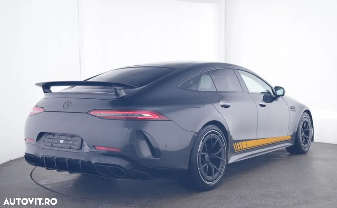 Mercedes-Benz AMG GT-S 63 4Matic Coupe Speedshift MCT 9G - 2