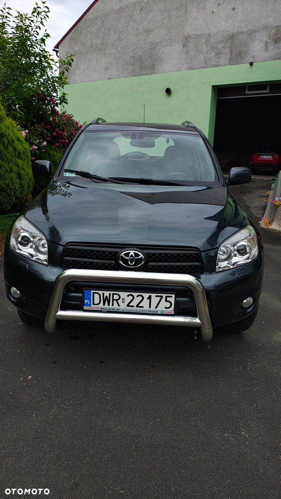 Toyota RAV4 2.2 D-4D Prestige - 2