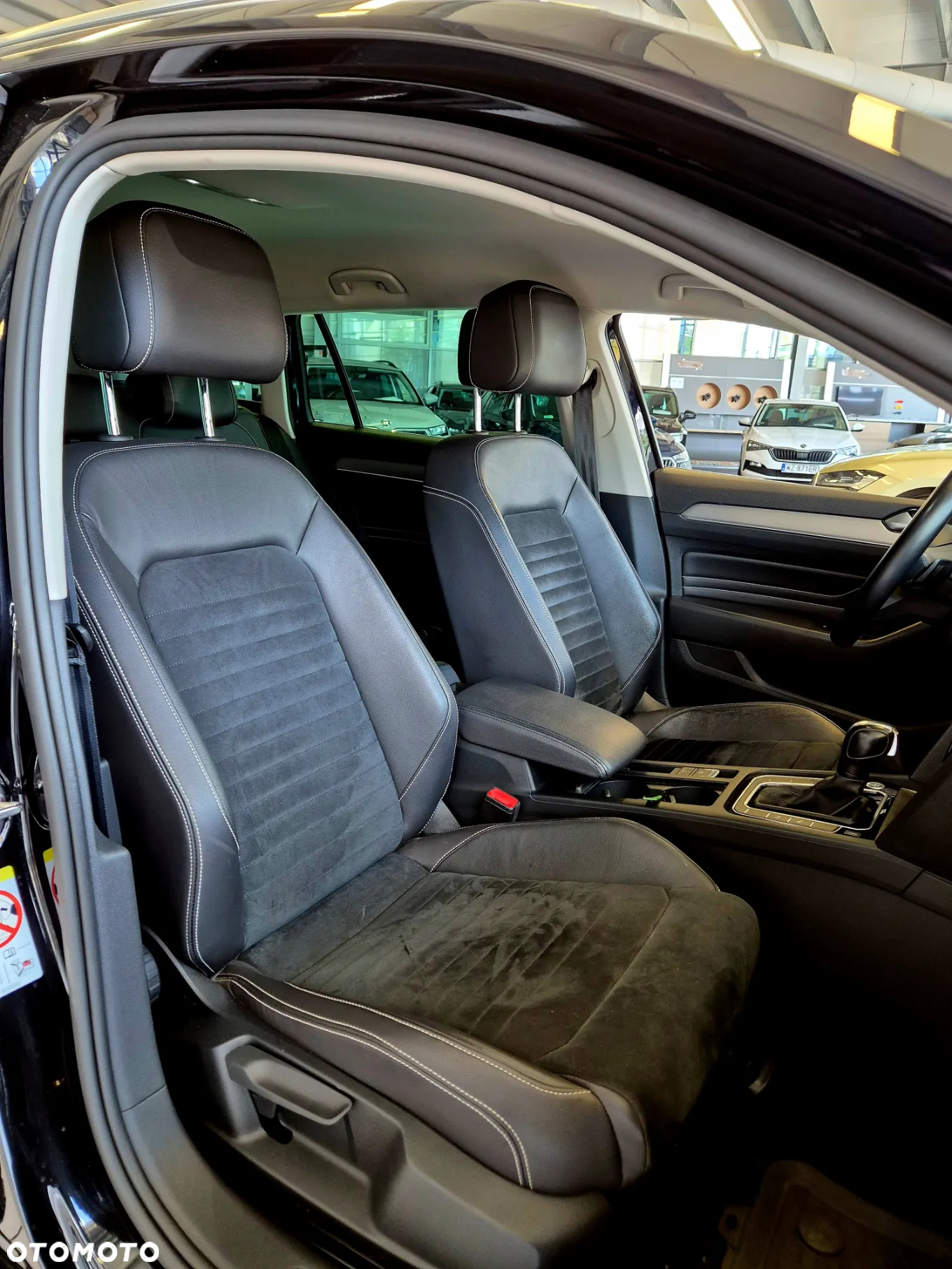 Volkswagen Passat 2.0 TSI Elegance DSG - 14