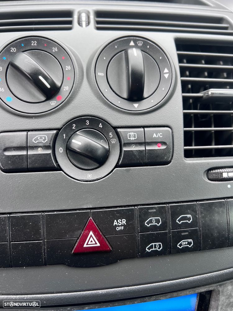 Mercedes-Benz Vito - 12