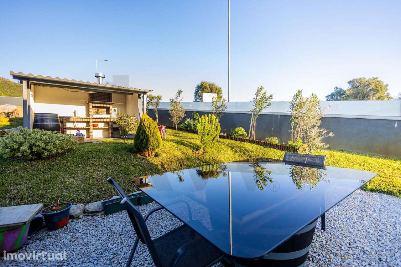 Moradia T4 Contemporânea  – Rio Mau, Penafiel - Grande imagem: 4/24