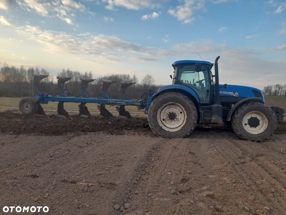 New Holland T7.220 * PowerCommand * PowerShift * - 14