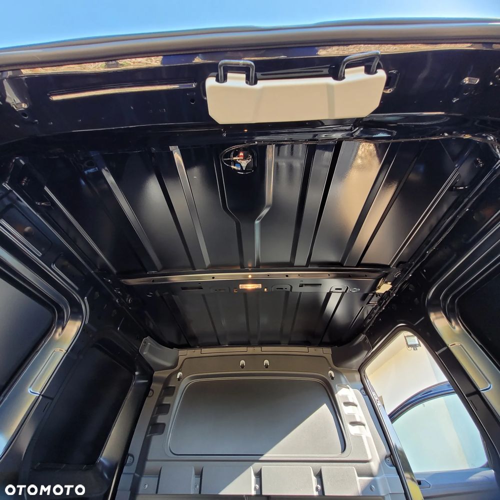 Volkswagen Caddy - 21