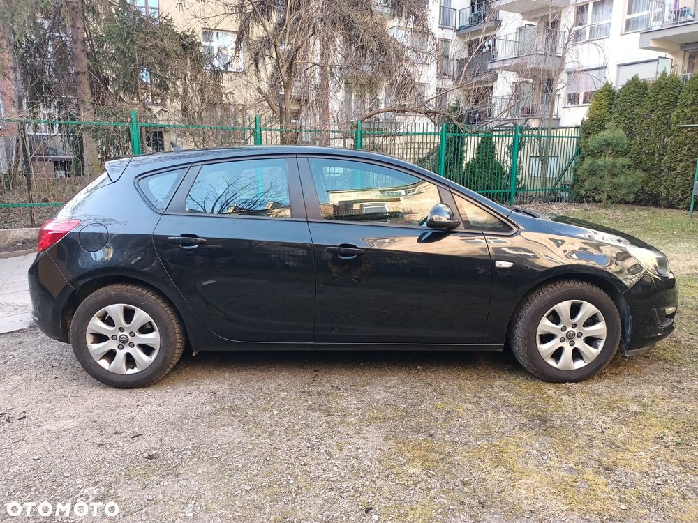 Opel Astra 1.7 CDTI - 6