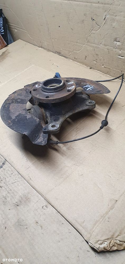 Zwrotnica piasta prawy przód przednia prawa Citroen C5 III 2.0 HDI - 3