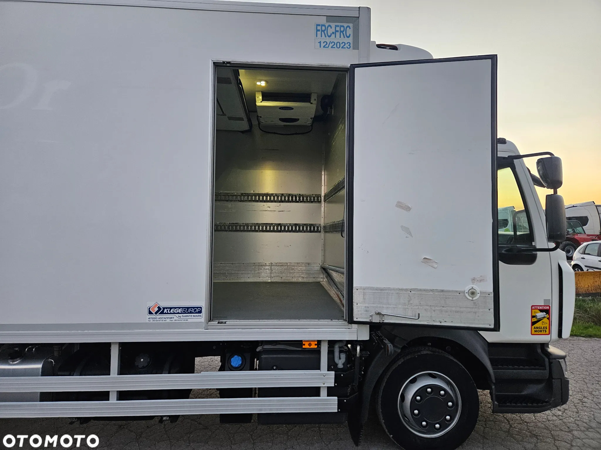 Renault D12.240*CHŁODNIA*WINDA*Niski Przebieg 150 000KM* - 8