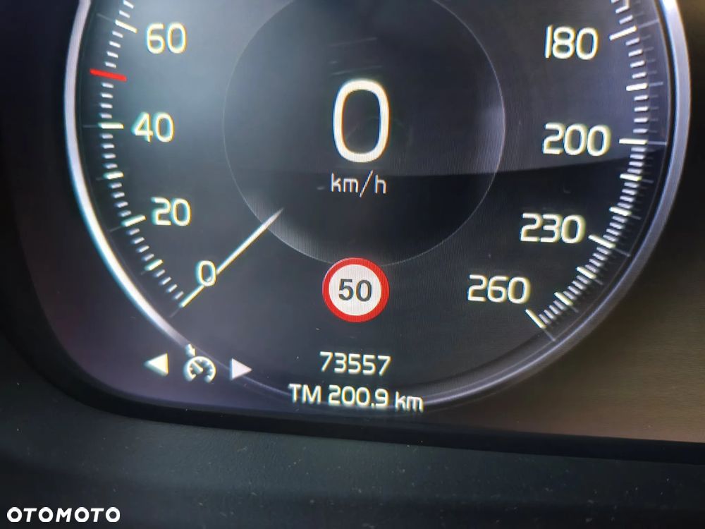 Volvo XC 40 T4 AWD Momentum Pro - 17