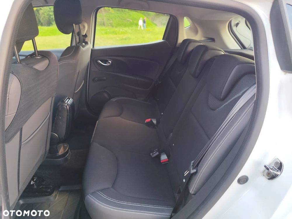 Renault Clio - 21