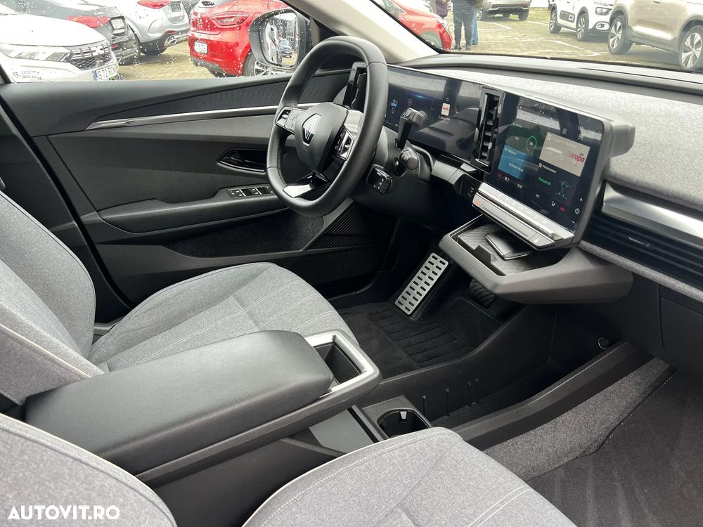 Renault Megane E-TECH EV40 standard charge equilibre - 12