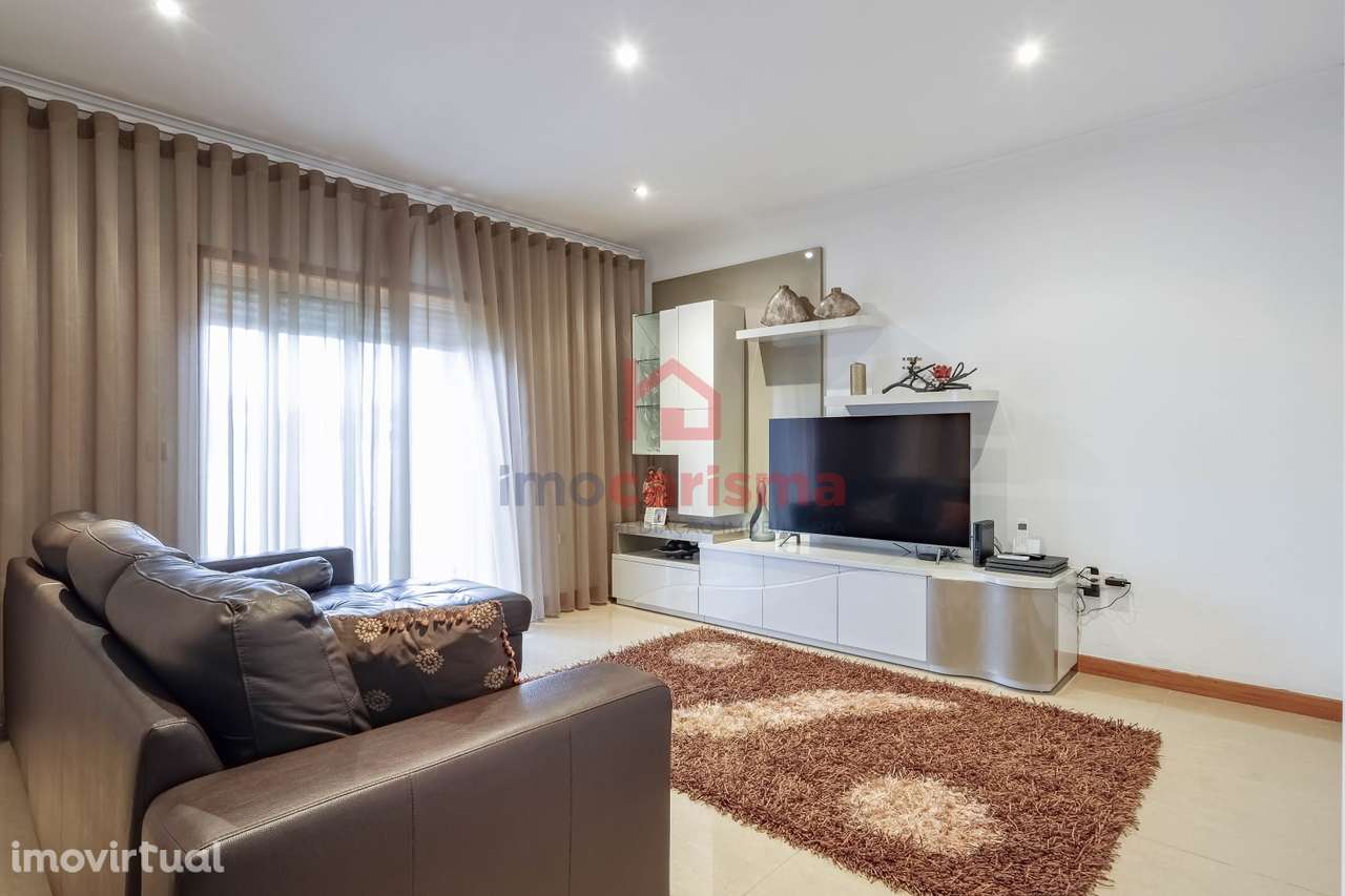 Moradia Individual T3 para Arrendamento em Landim, Vila Nova de Famali - Grande imagem: 3/24