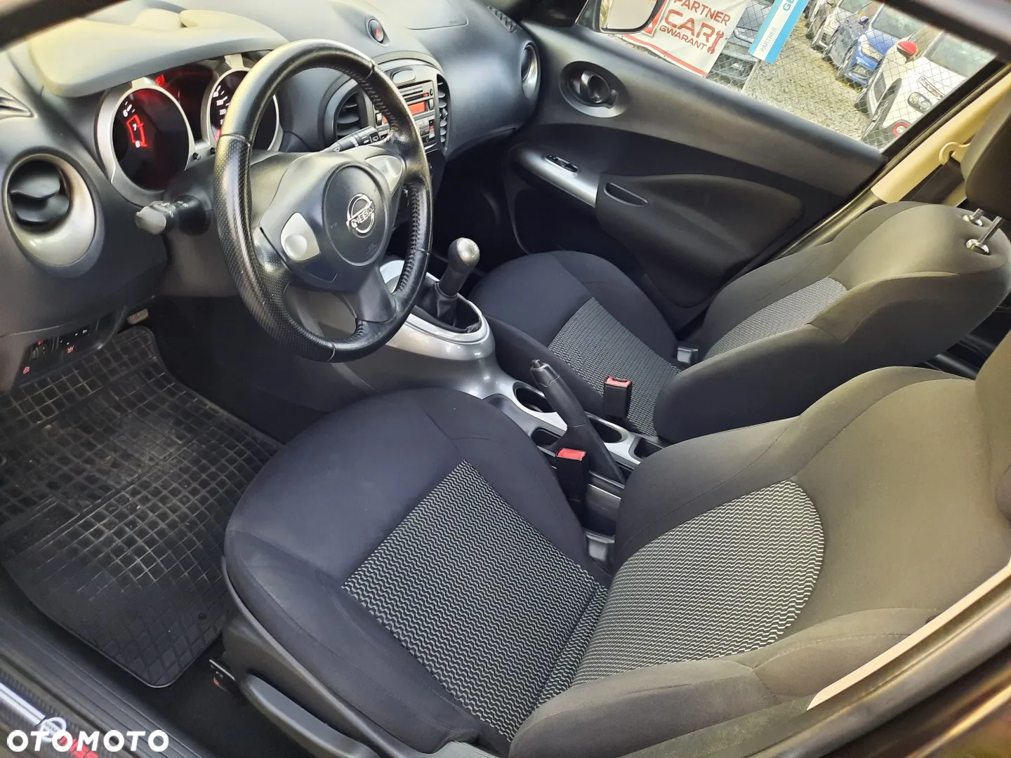 Nissan Juke 1.6 Visia Plus - 16