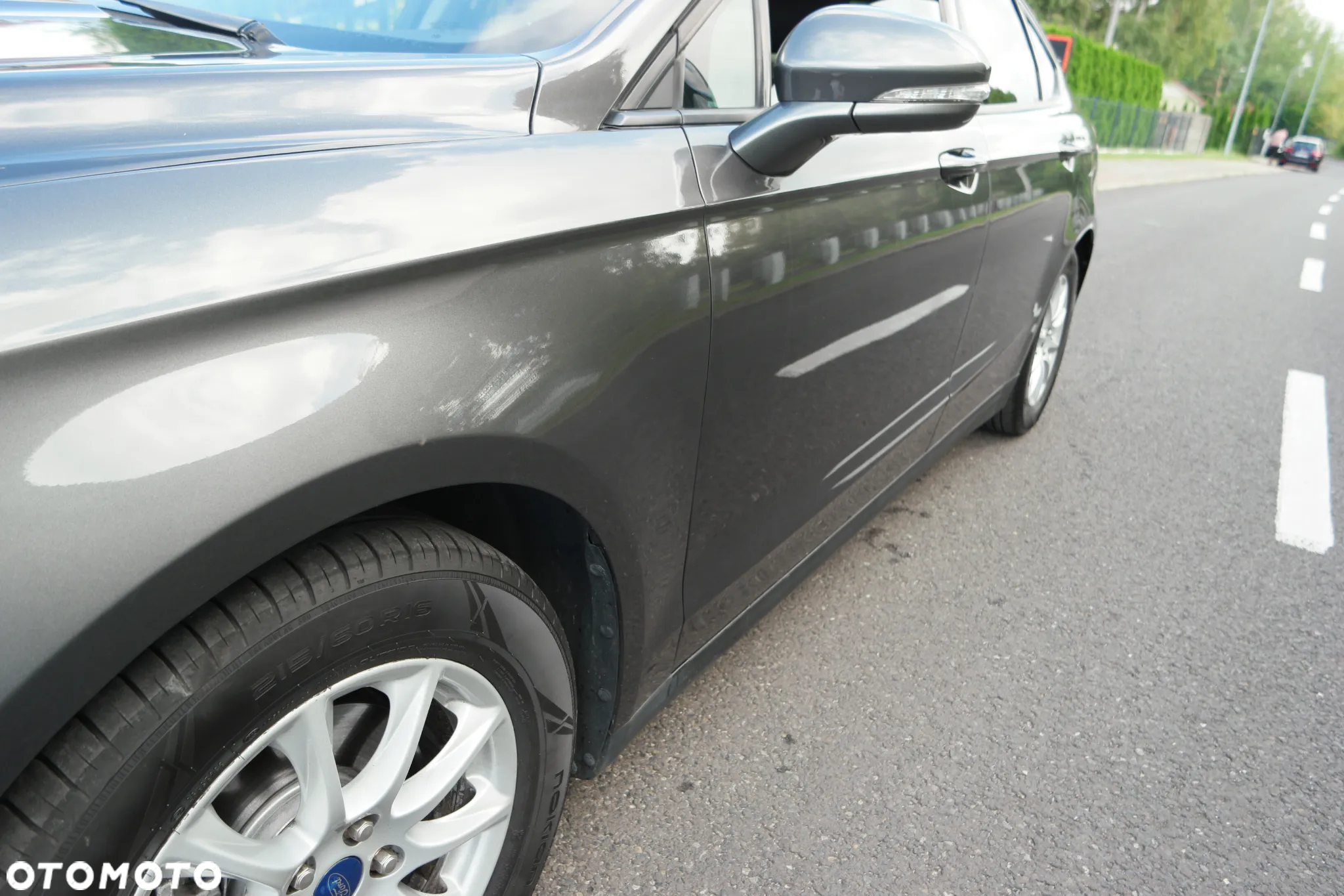 Ford Mondeo - 12