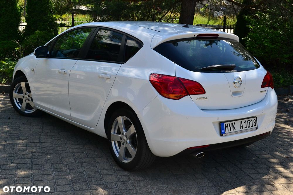 Opel Astra - 3