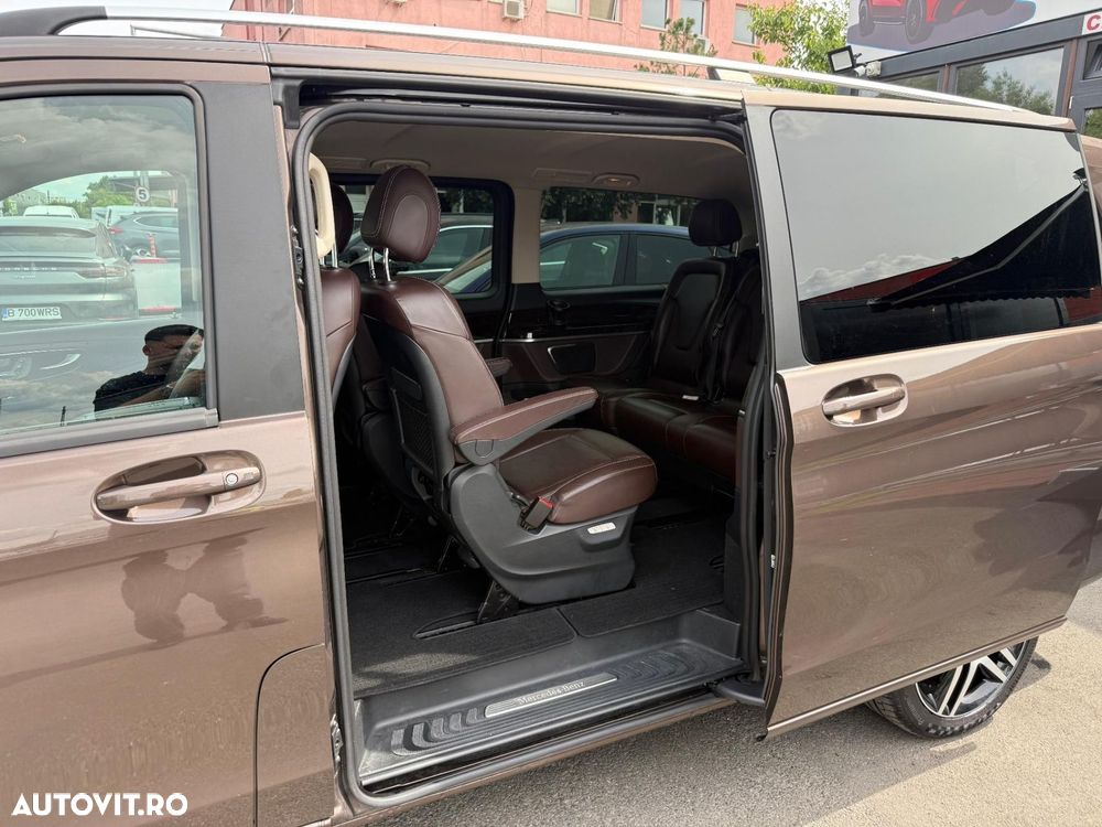 Mercedes-Benz V - 8