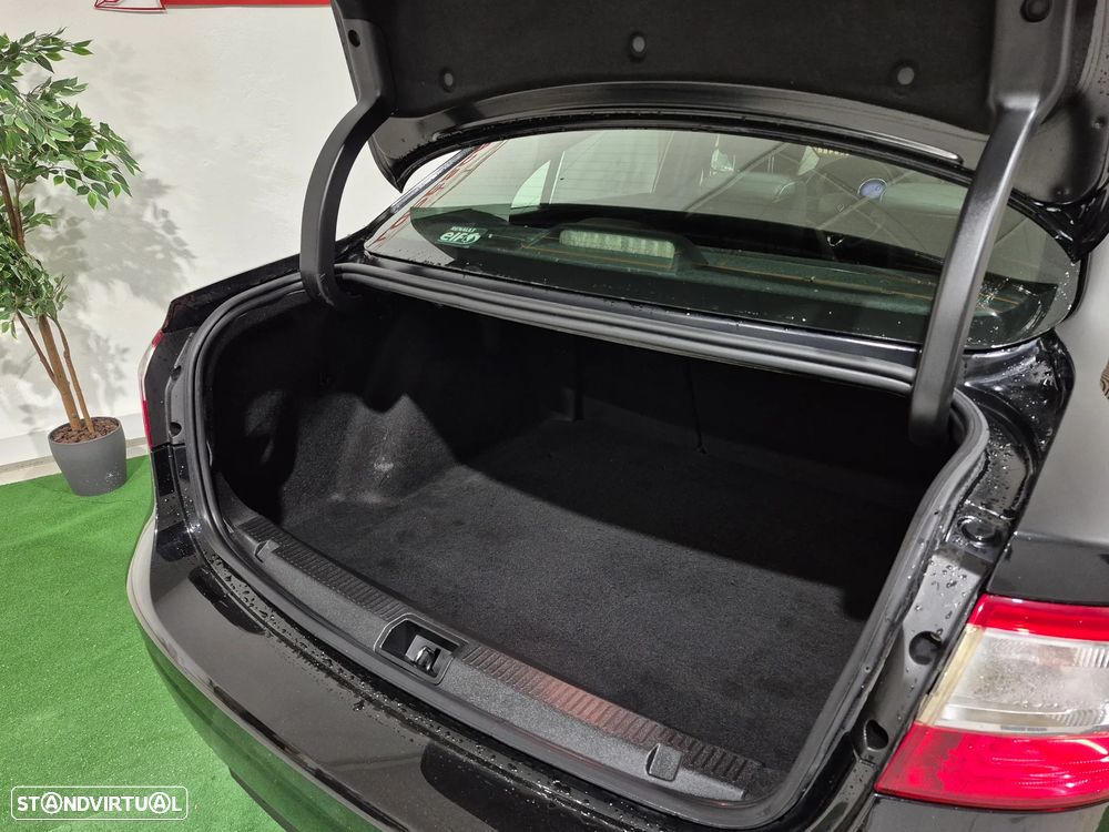 Renault Fluence 1.5 dCi Exclusive - 31