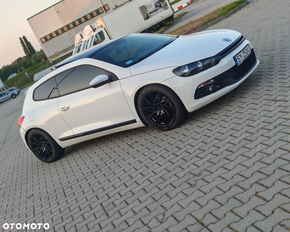 Volkswagen Scirocco 1.4 TSI - 17