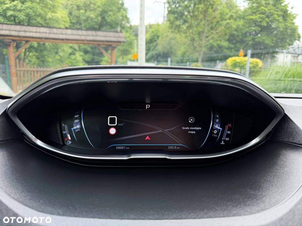 Peugeot 3008 PureTech 130 Stop & Start GPF EAT8 Allure - 22