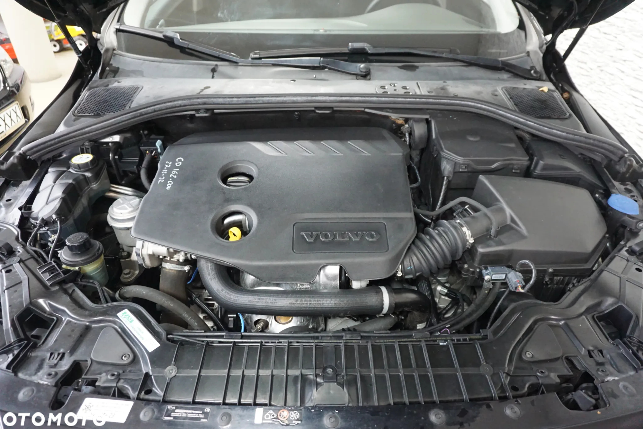 Volvo V60 D2 Kinetic - 13