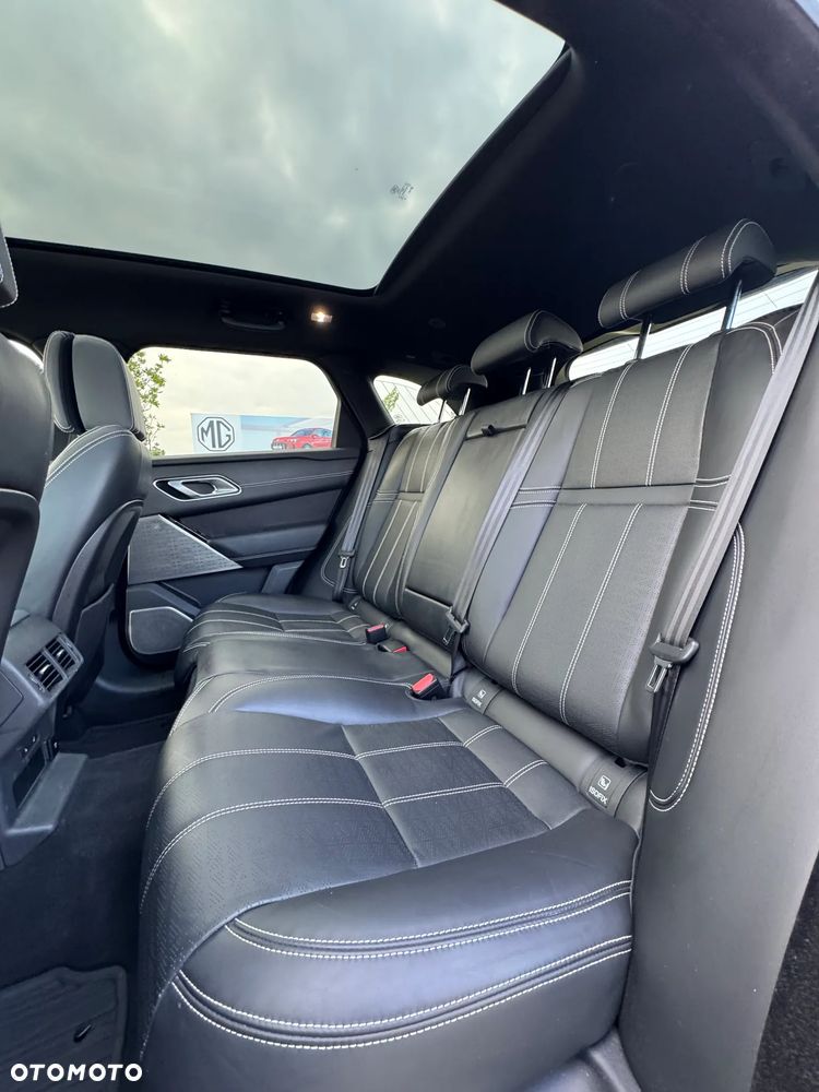 Land Rover Range Rover Velar 2.0 P250 R-Dynamic HSE - 17