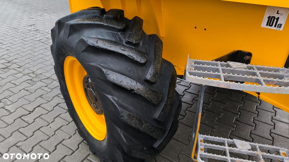 JCB 6 FT 3S5 - 20