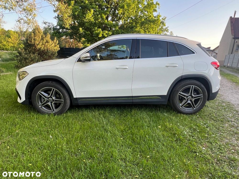 Mercedes-Benz GLA 250 4-Matic - 5