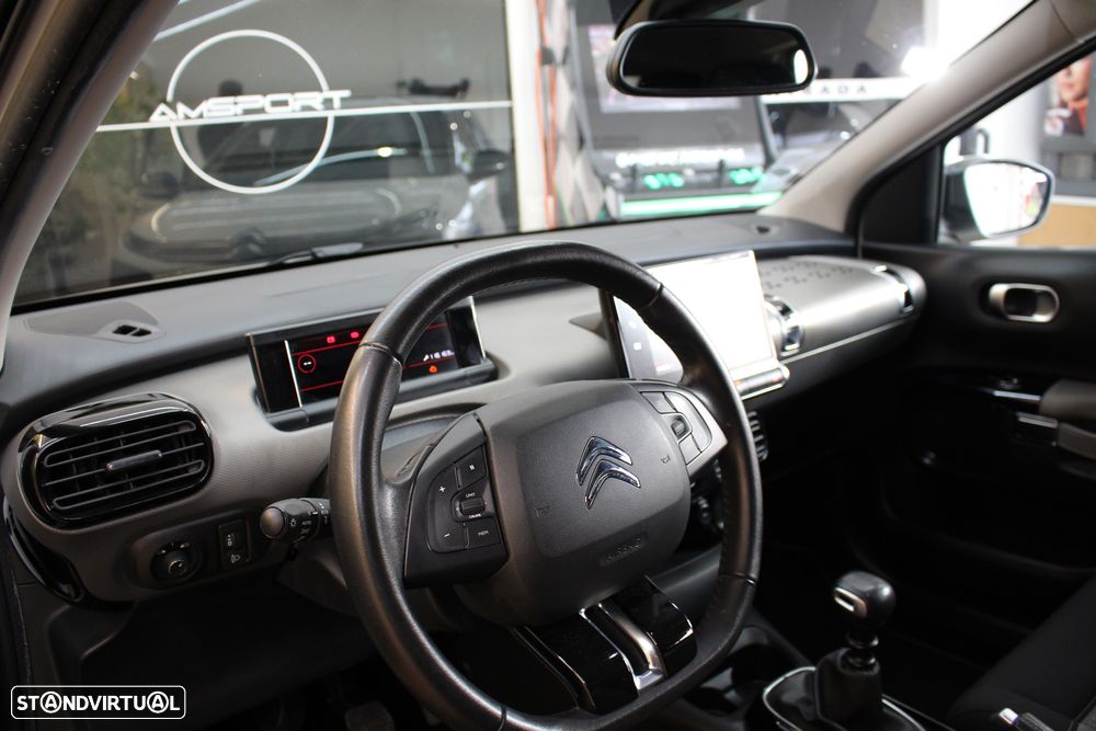 Citroën C4 Cactus 1.2 PureTech Shine - 33