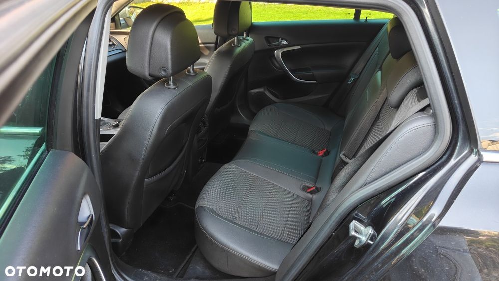 Opel Insignia - 11