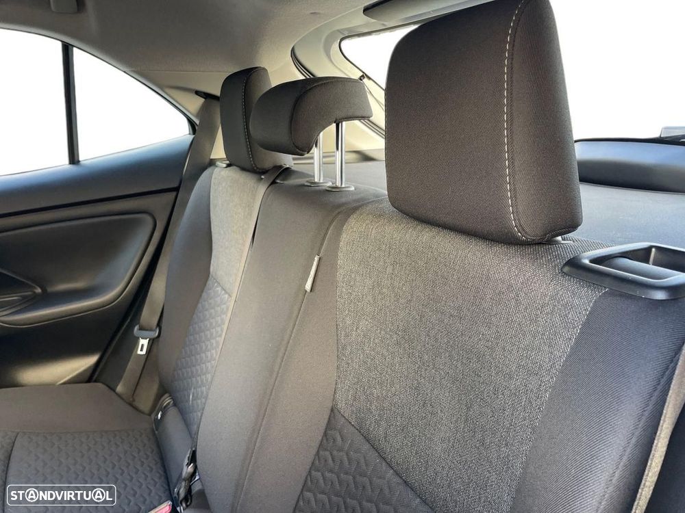 Toyota Yaris Cross - 12