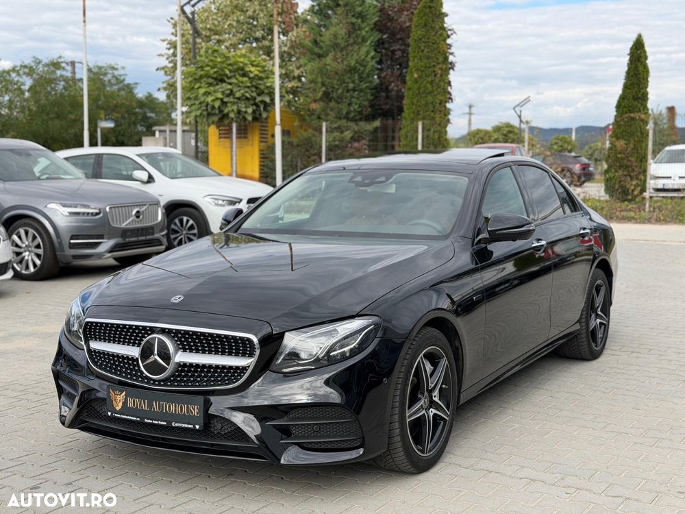 Mercedes-Benz E 300 9G-TRONIC AMG Line - 2
