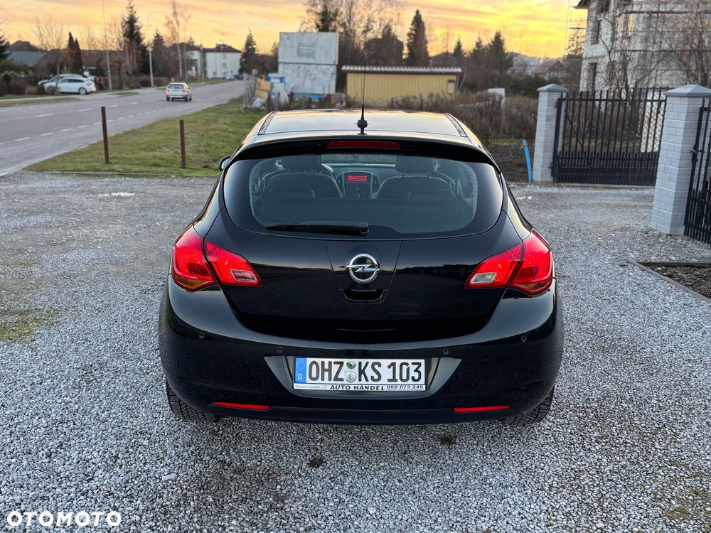 Opel Astra - 23