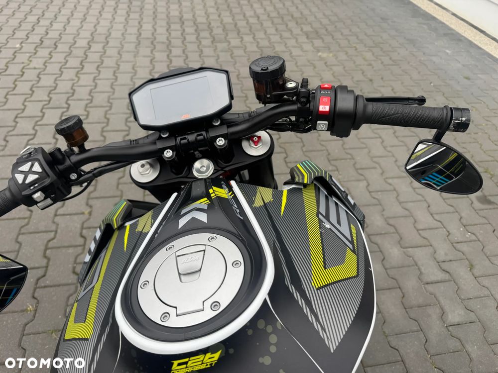 KTM Super Duke - 37