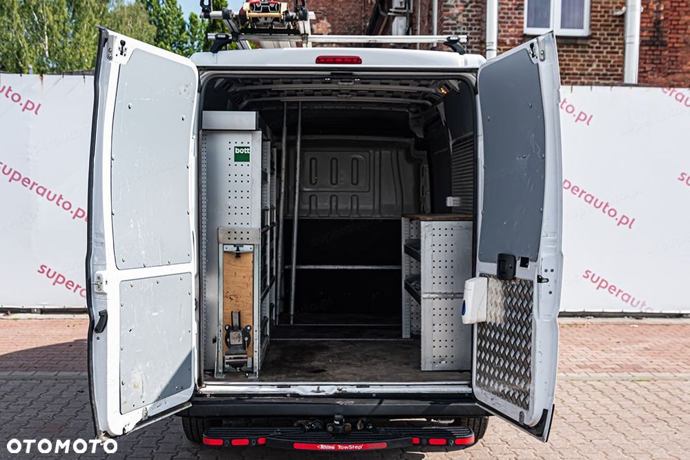 Opel Movano L2H2 2.2 165KM - 12
