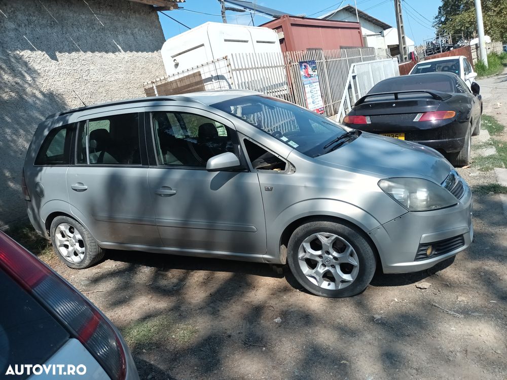 Dezmembrari  Opel ZAFIRA B  2005  > 0000 1.9 CDTI Motorina - 35