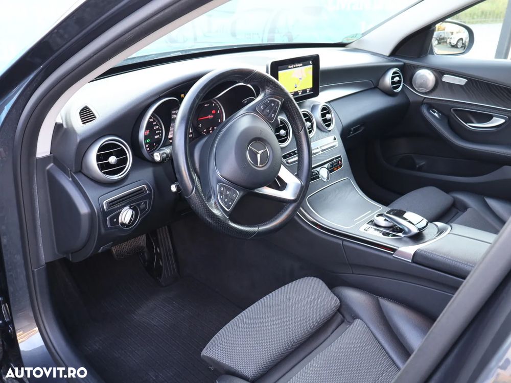 Mercedes-Benz C 220 CDI DPF Automatik Avantgarde - 20