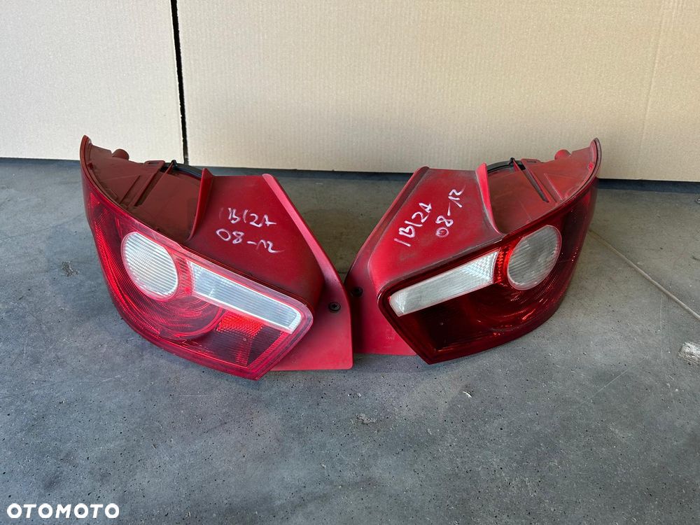 LAMPA TYŁ PRAWA SEAT IBIZA 6J3945096G  6J3945095G - 5