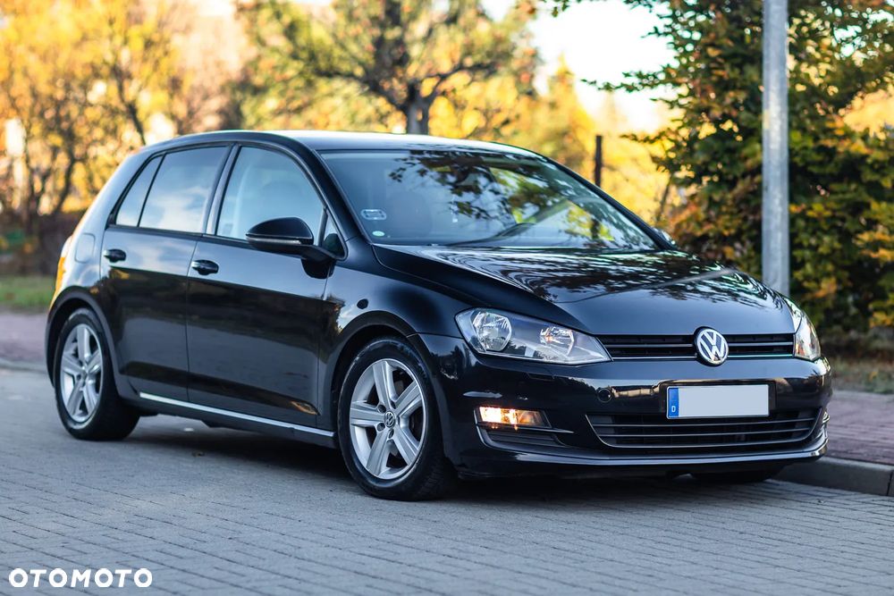 Volkswagen Golf - 8
