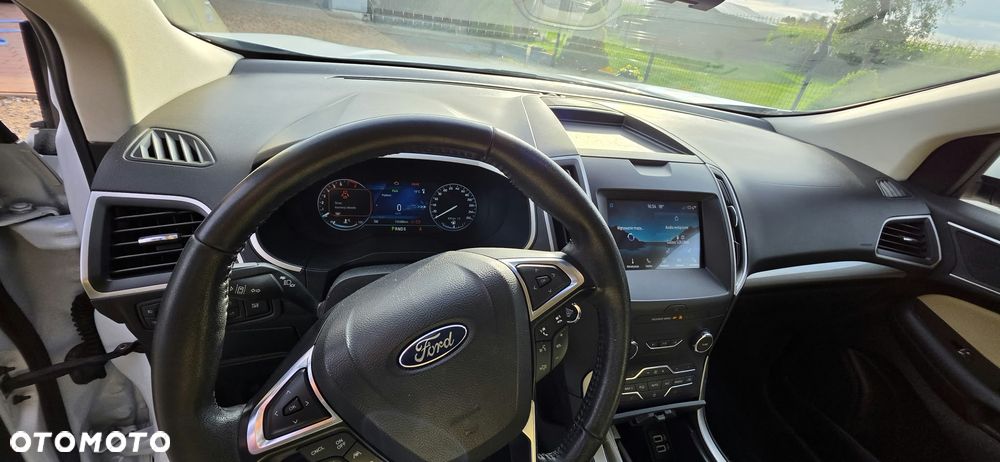Ford Edge - 10