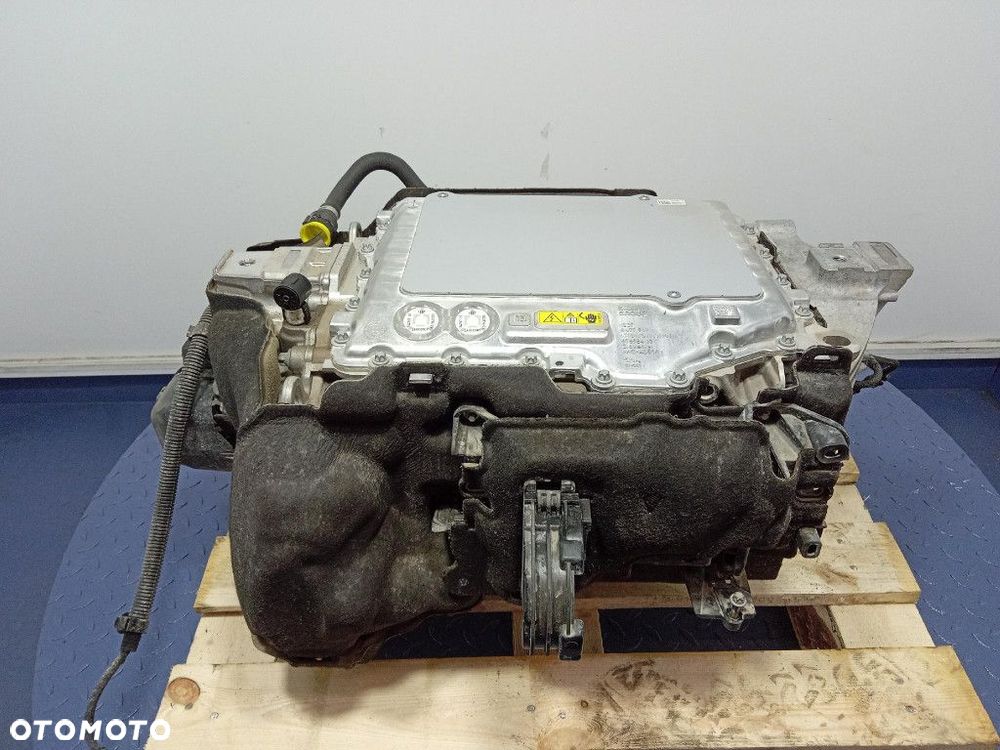 BMW IX1 X1 U11 SILNIK ELEKTRYCZNY PRZÓD PRZEDNI 8477917 - 1