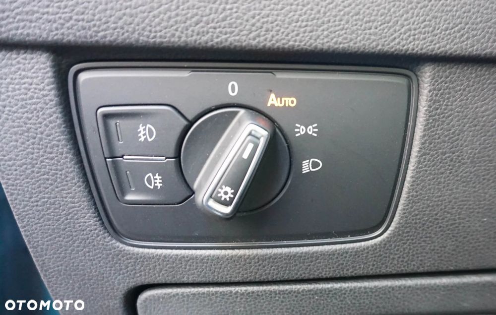 Volkswagen Passat - 21